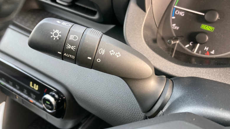 Toyota Yaris 1.5 Hybrid Icon 5dr CVT Hybrid Hatchback